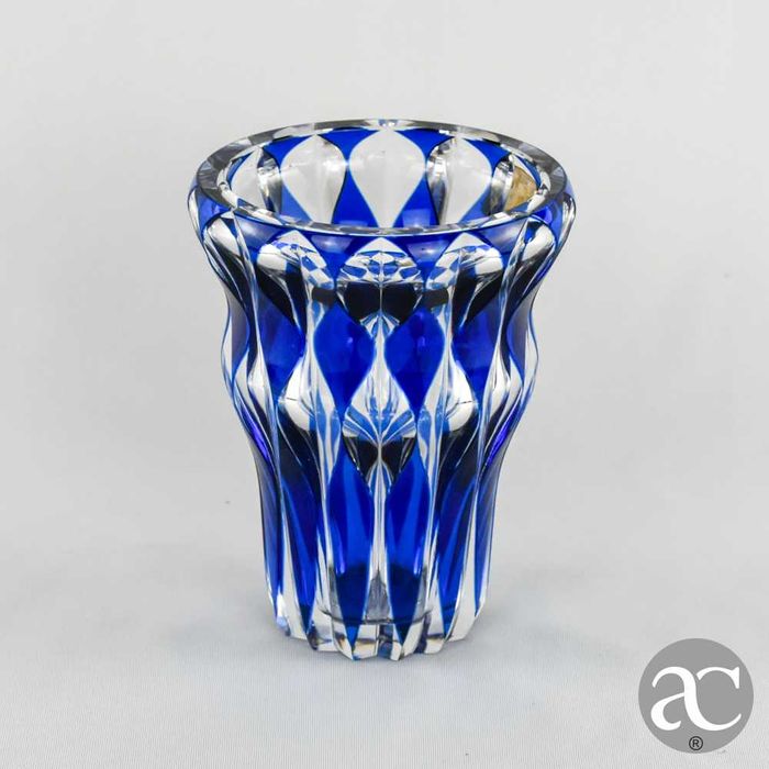 Jarra em Cristal Doublé Val Saint Lambert, anos 50, marcada na base