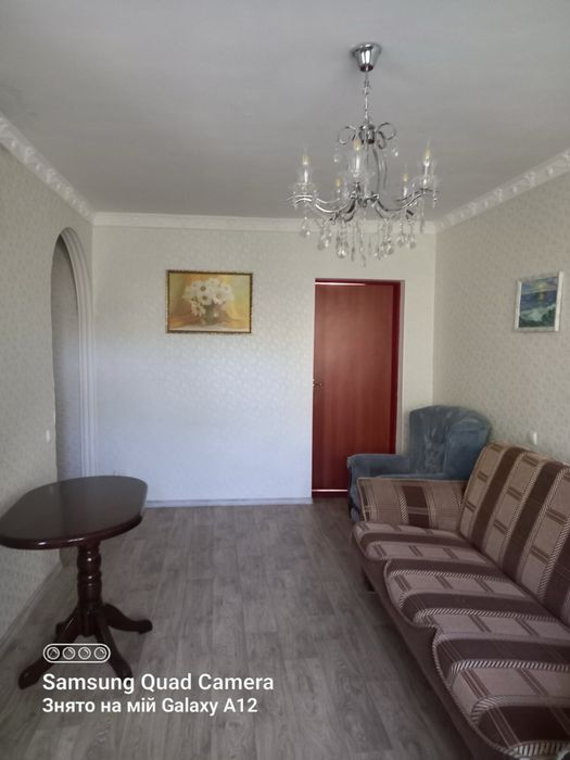 Продаю 2 кімнатну квартиру
