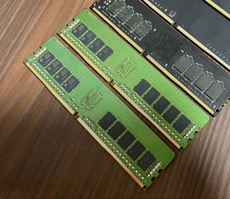 Память DDR4 32GB 2x16GB