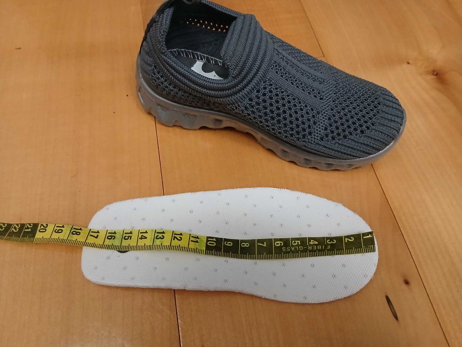 Кросівки на хлопчика,  28 розмір