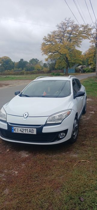 Продам економну в 6арному стані машину
