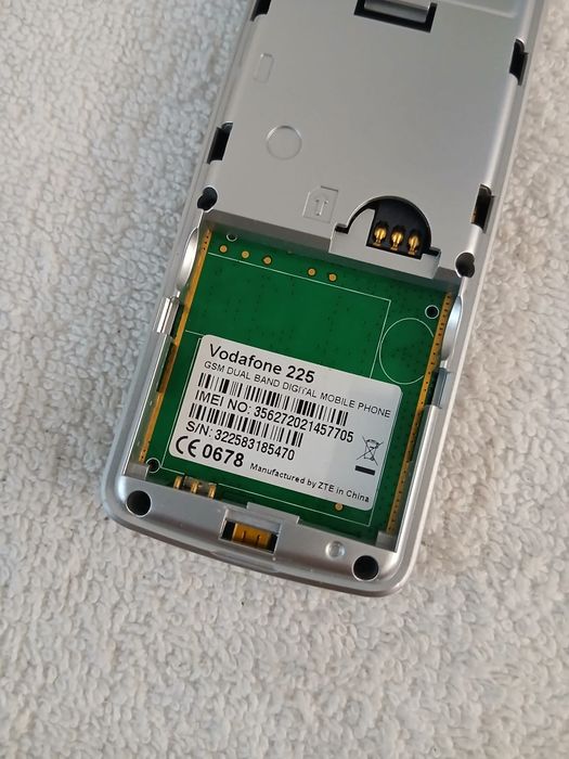 Telémovel Antigo Modelo Vodafone 225