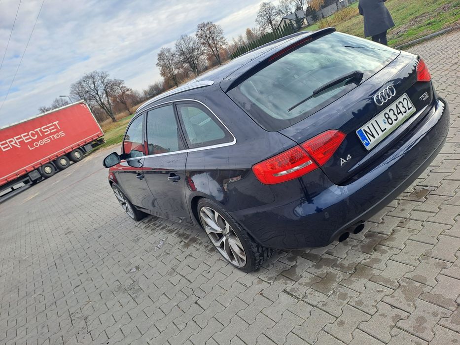 Audi a4 b8 2011r 1.8tfsi quattro
