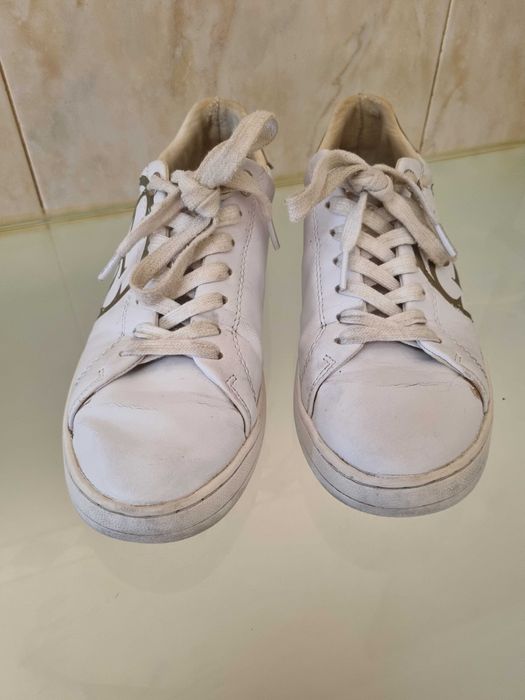 Sapatilhas Guess - T.38