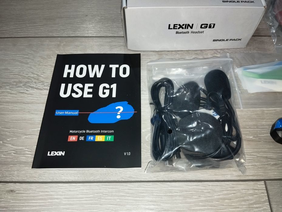 Zestaw słuchawkowy do kasku