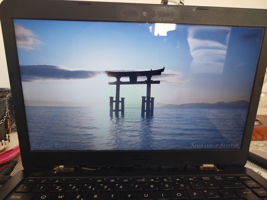 PC Asus 4 GB ram