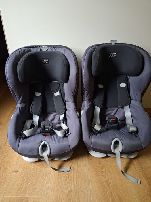 Foteliki Britax Romer 100 zł sztuka