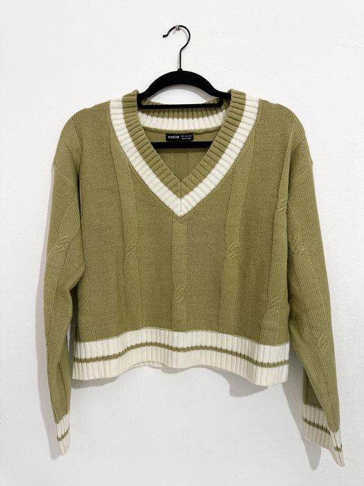 Camisola malha decote V