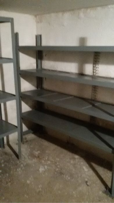 «Великий капітальний гараж 35 м² в центрі, АК №29, сухий підвал»
