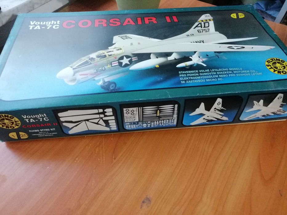 samolot rc Flying Styro Kit Vought TA-7C nowy  zdalnie sterowany