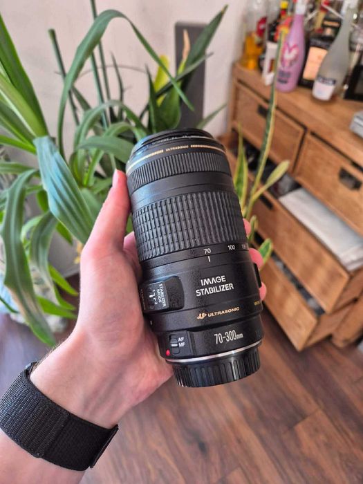 Canon EF 70–300mm f/4–5.6 USM | stan bardzo dobry | sprawny