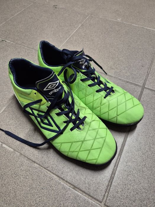 Buty piłkarskie UMBRO rozmiar 45, korki na orlik, sztuczną trawę