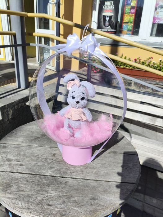 Кулька баблс з іграшкою в середині