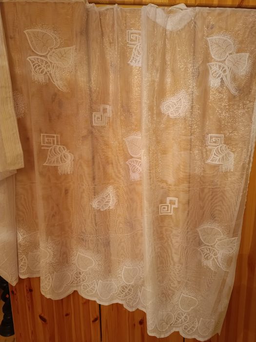 Nowiutkie firanki do pokoju. 50 zł/1szt.