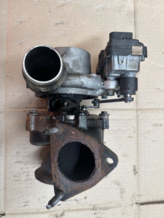 Турбіна. LAND ROVER.  . Discovery Sport. 2.0 G4D3-6K682-AE. 49335-0192