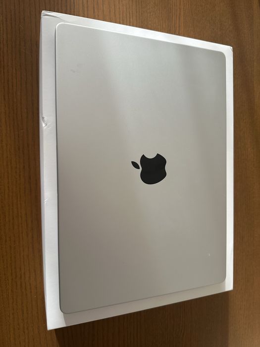 Apple MacBook Pro M3 Pro