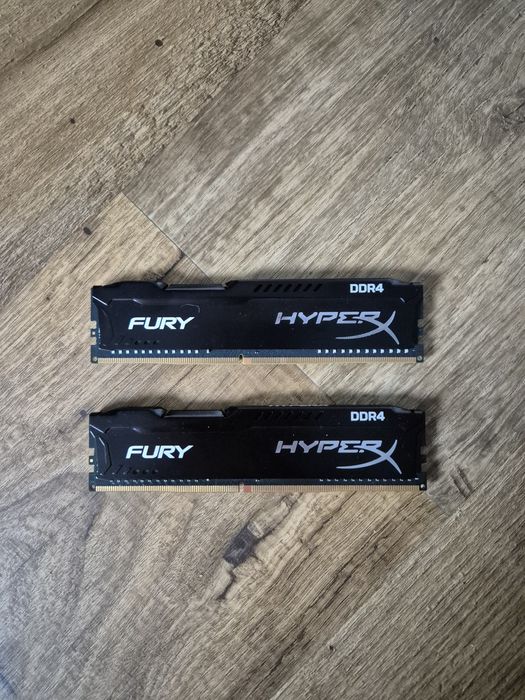 Kości Ram 2x8GB.