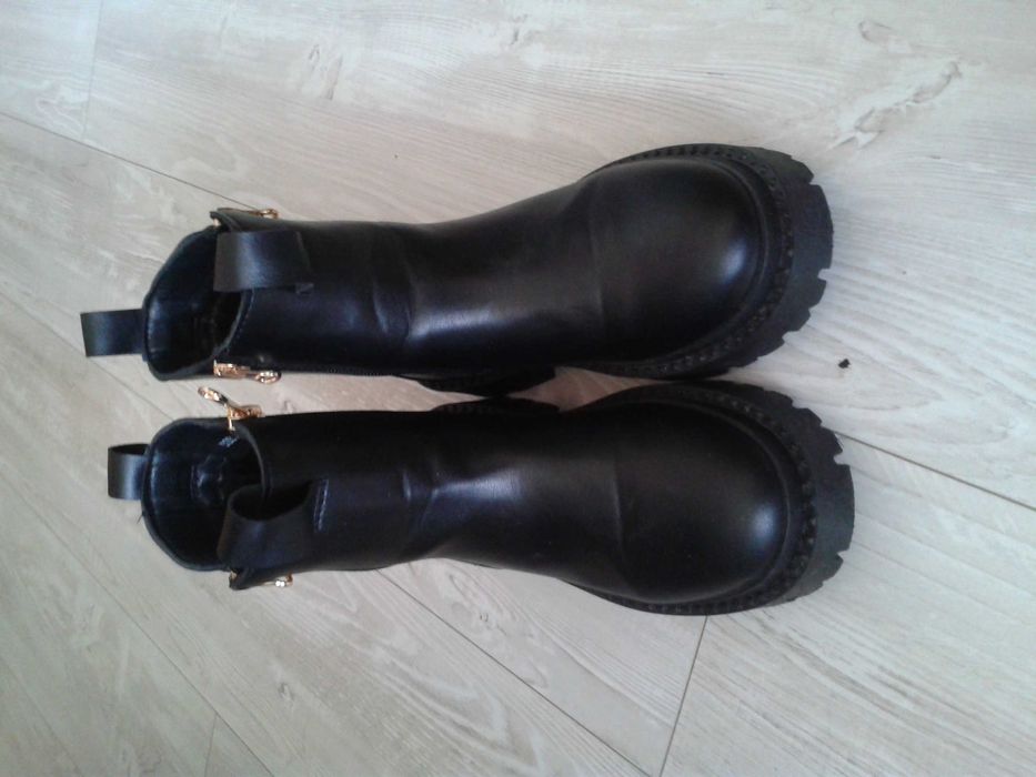 buty damskie, botki, rozm. 37