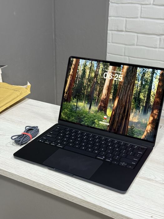 New  macbook air 13’ m4 16/256gb midnight + 1 рік гарантії