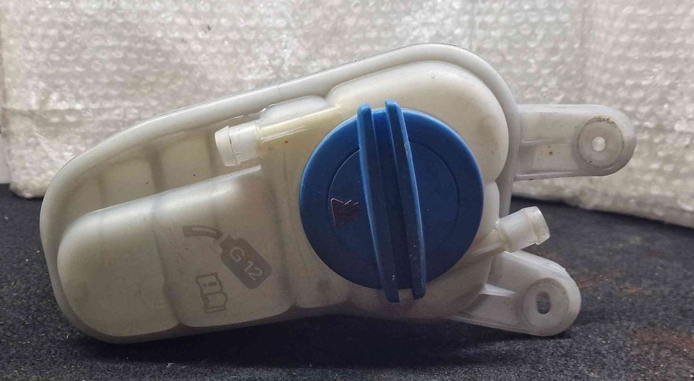 Reservatório / Depósito da Água / Líquido de Refrigeração | AUDI