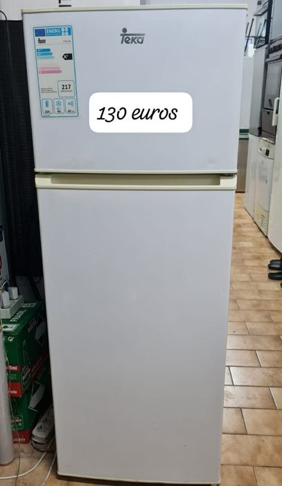 Varios frigoríficos em stock