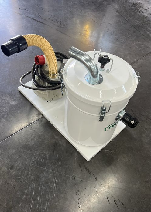 Пилосос для мийки самообслуговування новий