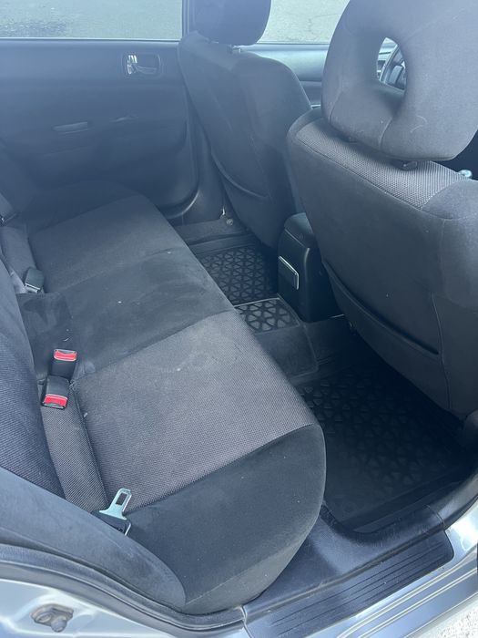 Продам Mitsubishi Lancer IX 2007 год 2,0 на механике