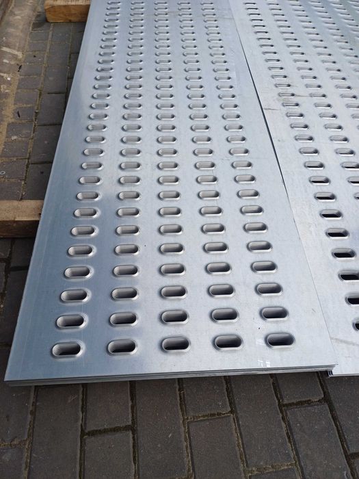 Blacha Lohr stalowa ocynk 5 Otworowa 625mm grobość 4mm Producent