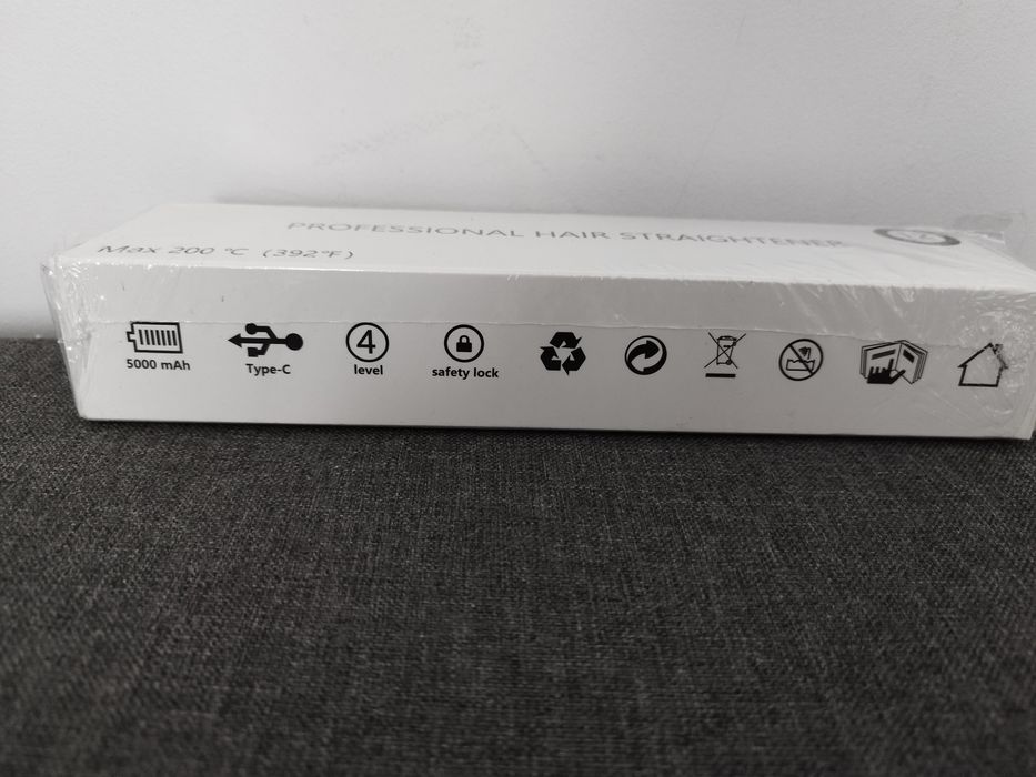 Bezprzewodowa mini prostownica do włosów Kityhome podróżna 2w1