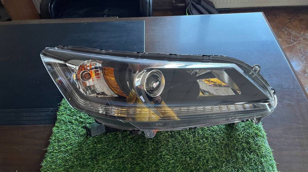 Правая фара honda accord 9 до рестайлинг 2013-2015