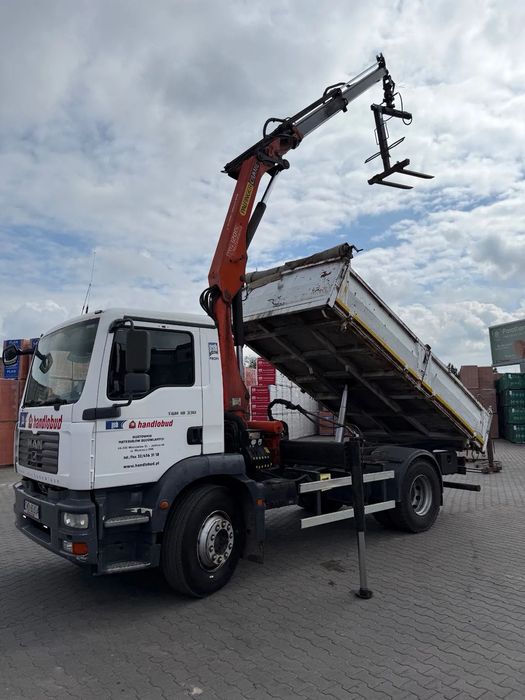 MAN TGM 18.330  MAN TGM 18.330 — Wywrotka 3-stronna + HDS Palfinger PK12001