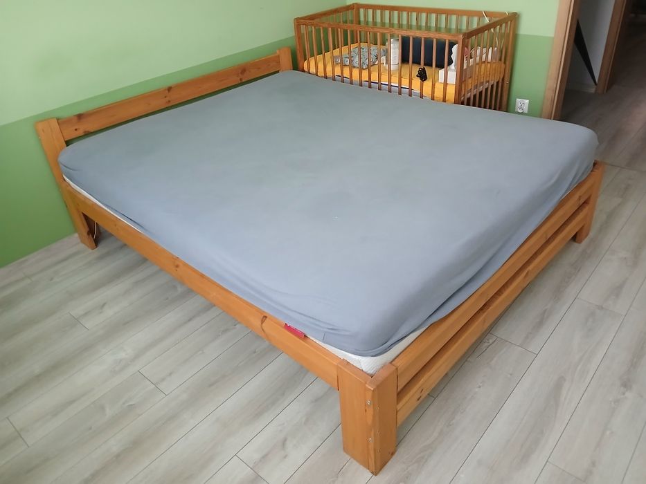 Łóżko i materac 160 x 200 silver na gwarancji