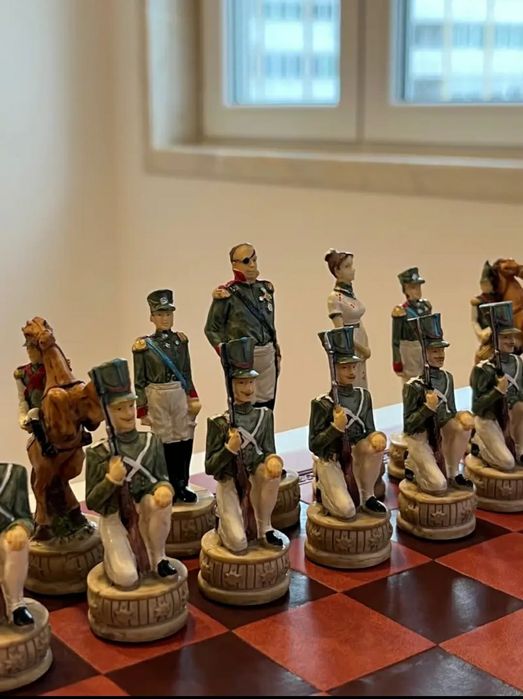 Jogo de xadrez Napoleão vs Kutozov Tabuleiro em Couro dobrável