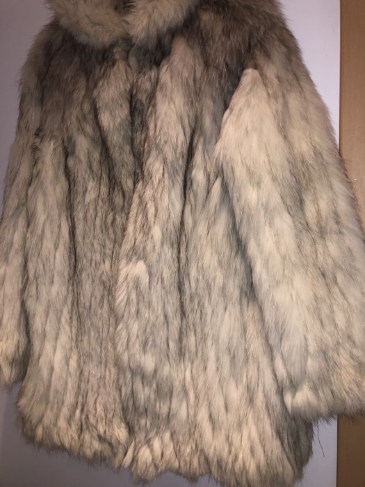 Futro białe długie mięciutkie kołnierz