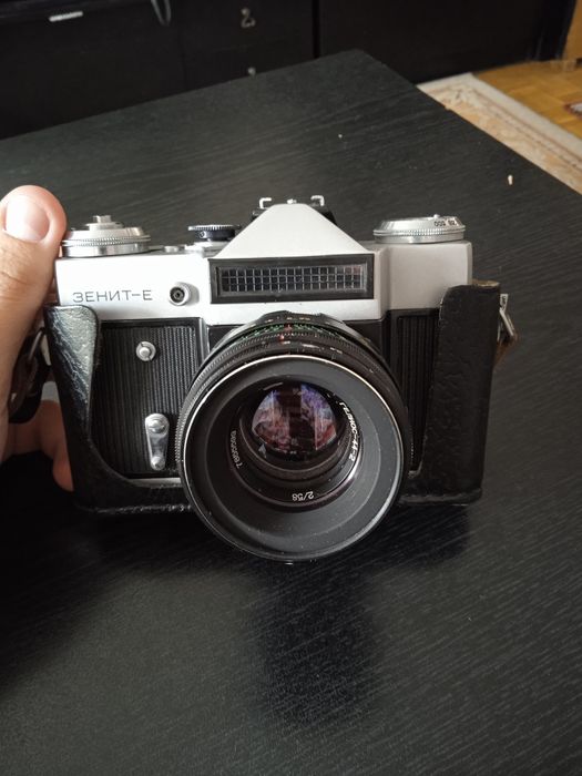 Aparat radziecki Zenit z 1978 roku.