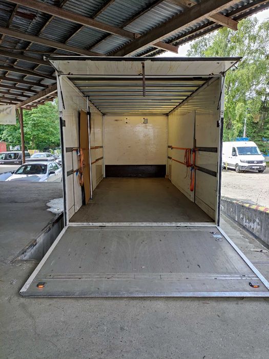 Usługi transportowe - transport palet/towaru autami z windą