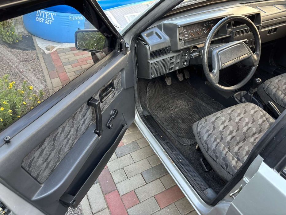 ВАЗ 21093 від власника, майже нова,пятиступка, гаражное хранение