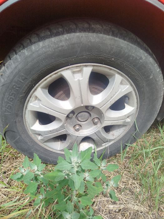 Колеса в сборе диски R14 4 x 100