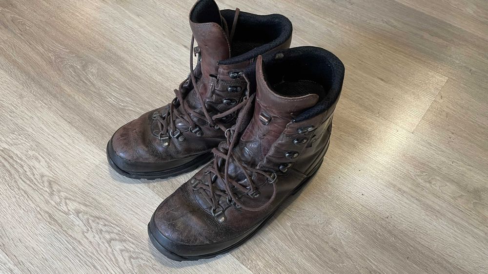 Трекінгові тактичні ботинки Лова, черевики LOWA 44 розмір.