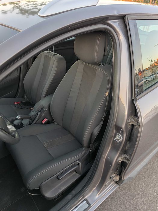 Renault Megane 3 - Break 1.5DCI 110CV (CAIXA DE 6) - Revisão feita, pintura e interiores em boa estado