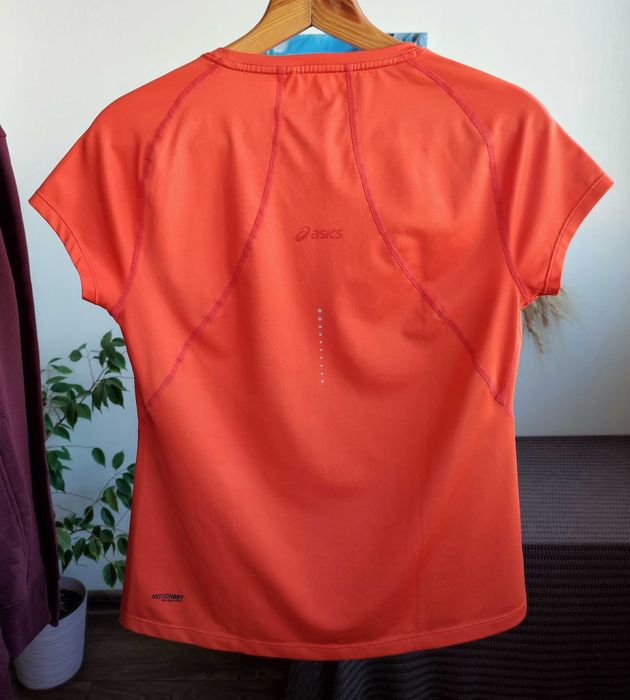 Жіноча футболка Asics