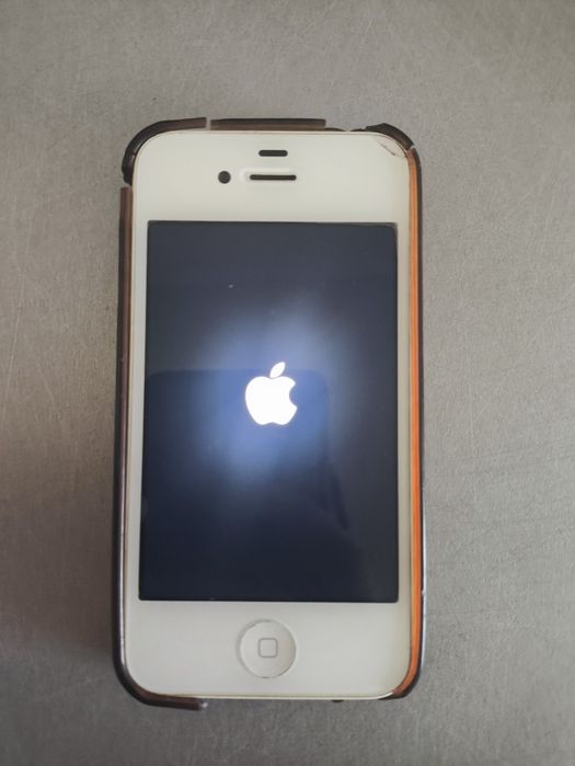 iPhone 4s треба прошити на 6 iOS баг акум 60%