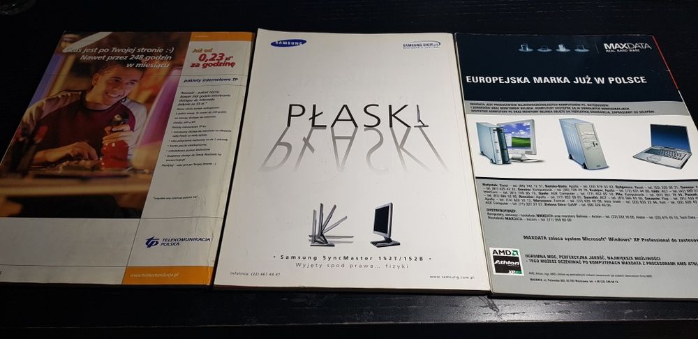 Czasopisma Komputer świat i PC World Komputer rok 2002 i 2003