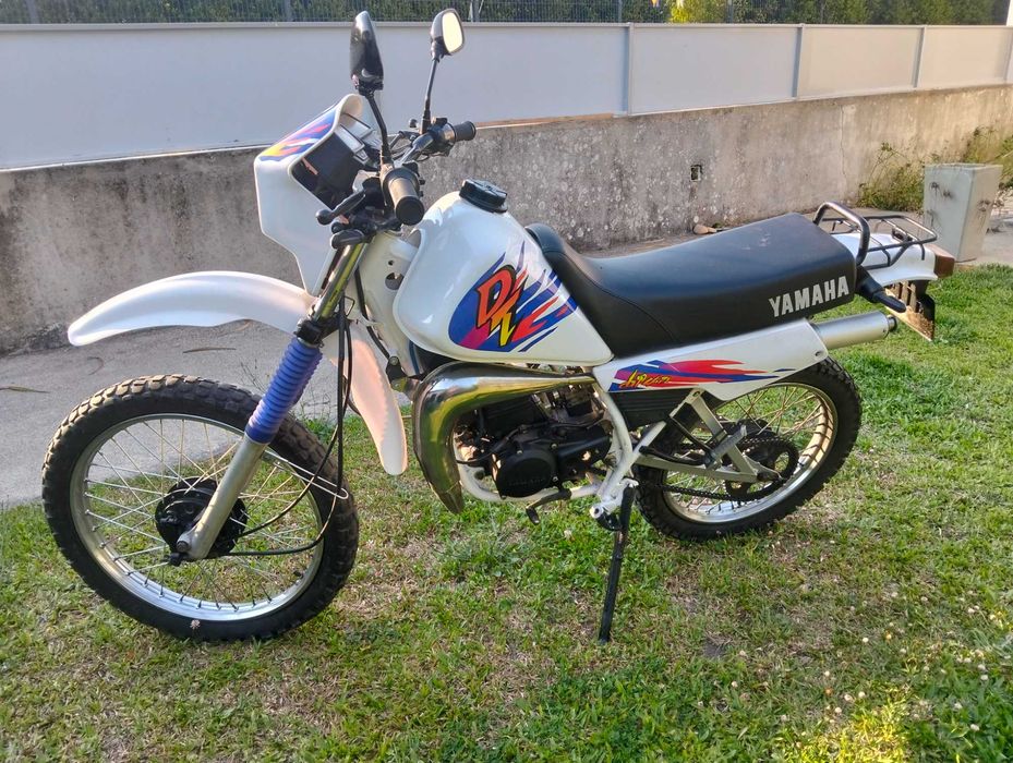 Yamaha DT 50 restaurada
