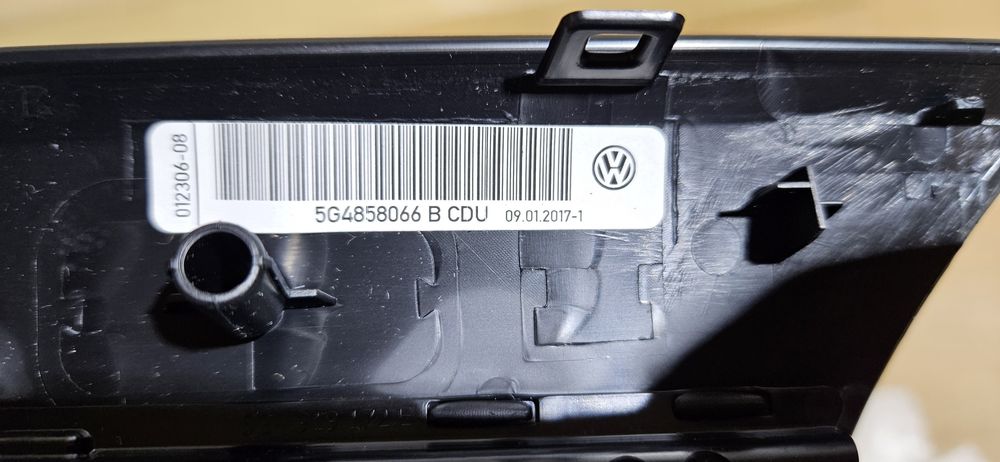 Listwa dekor tapicerki led vw golf 7 VII nowy oryginał 5g4