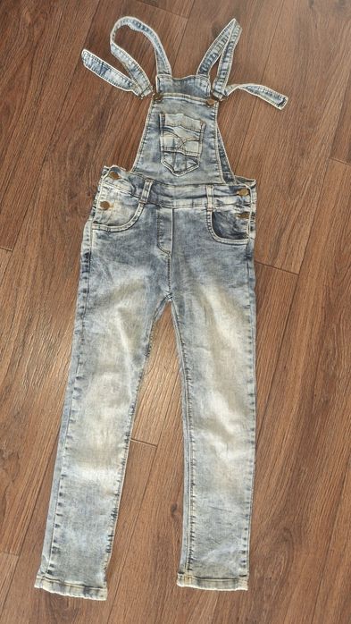 Джинсовий комбінезон