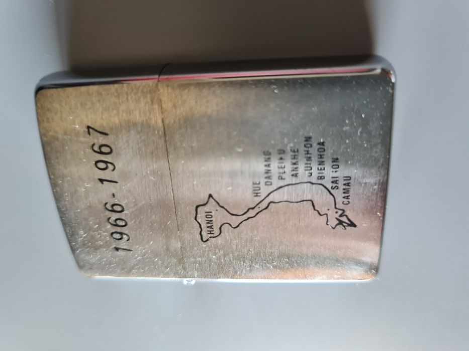 Isqueiro Zippo novo