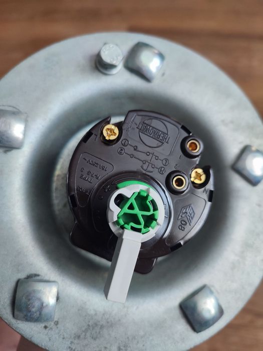 Тен для бойлера з термостатом