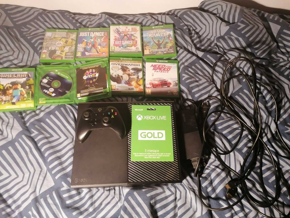 XBOX ONE z 8 grami oraz XBOX GOLD na 3 miesiące