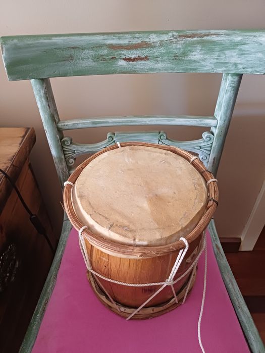 Tambor de madeira